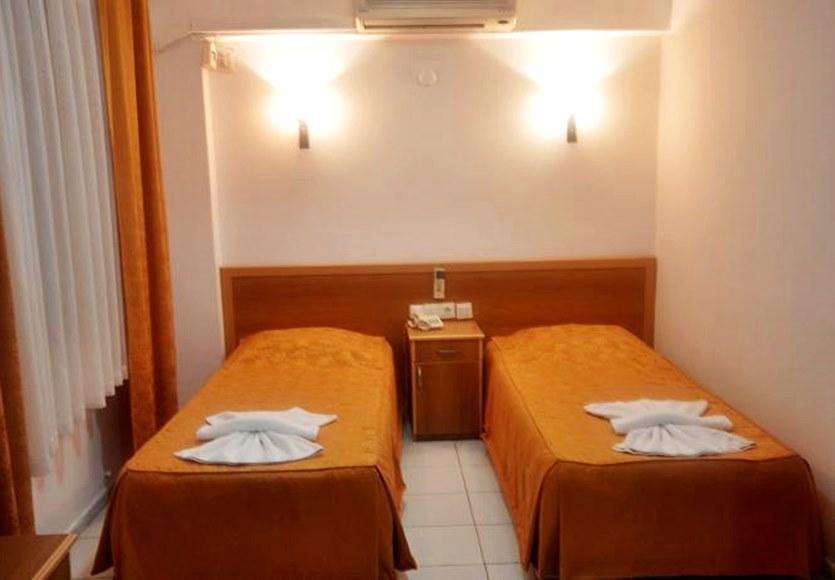 Club Prestige Otel Kuşadası